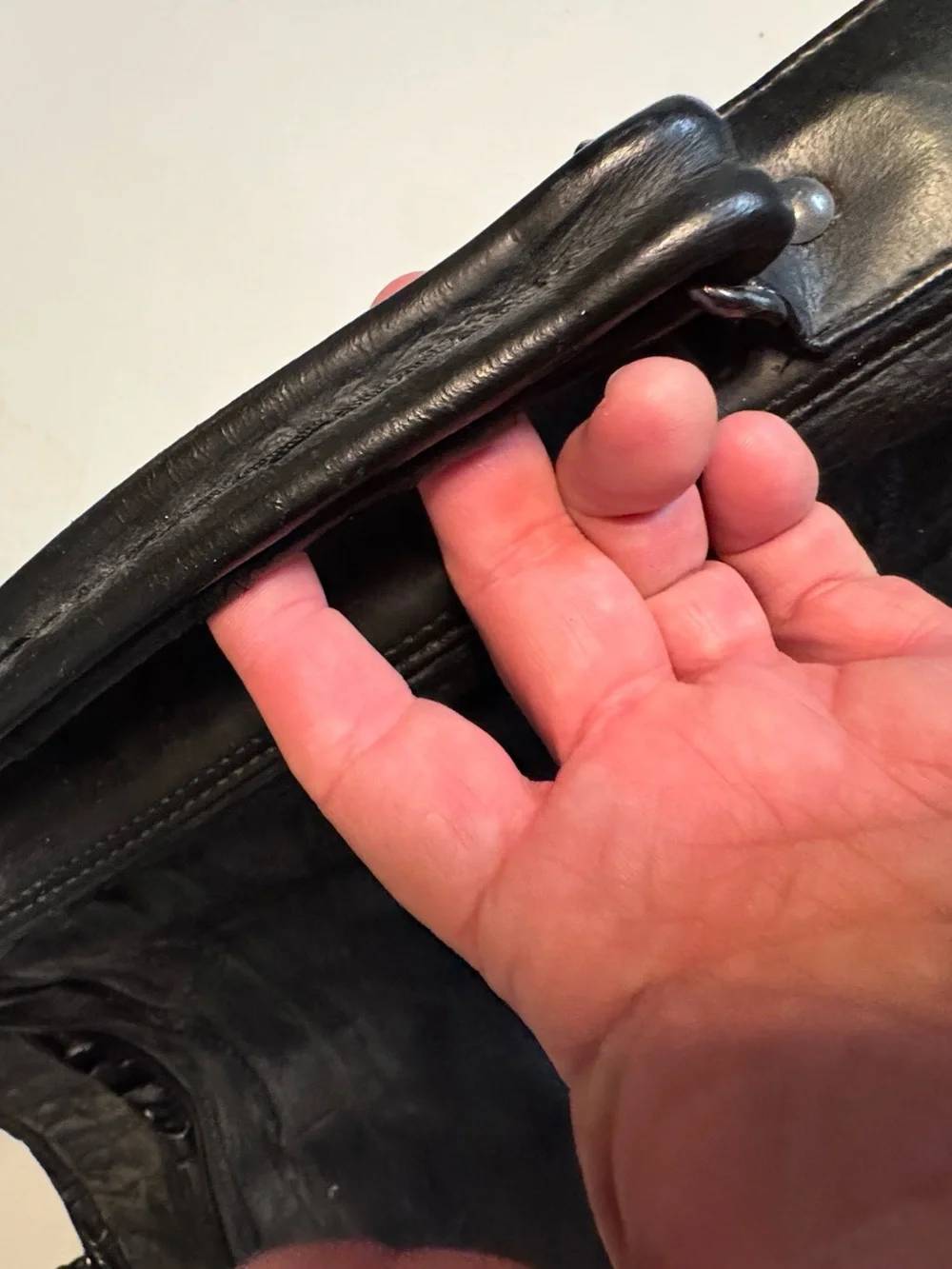 Vintage Aged Classic Black Vegan Leather Garment Duffel Bag for Men